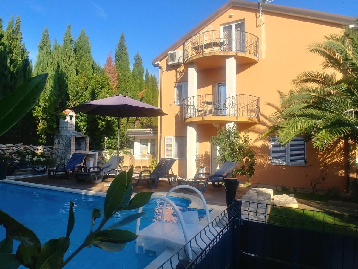 Apartamento Lana Apartman Medulin Exterior foto